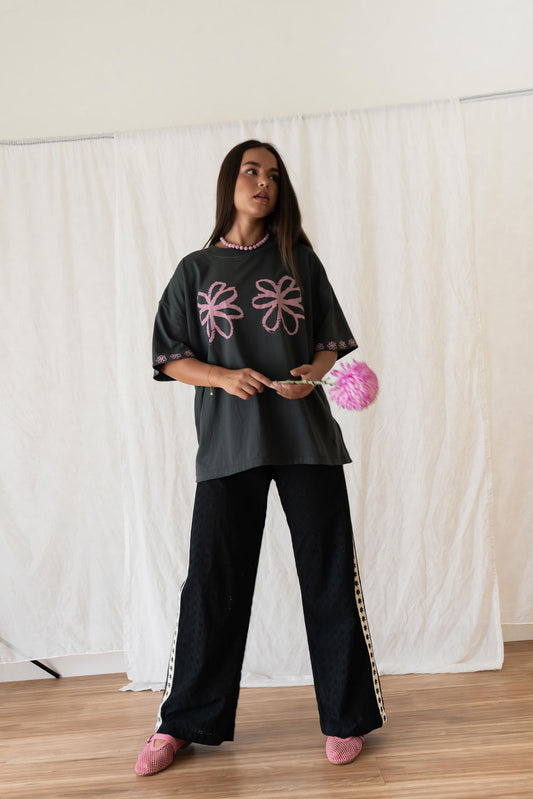 Bloom Tee | Charcoal