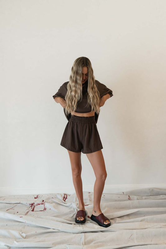Etta Short | Heart Snap Espresso