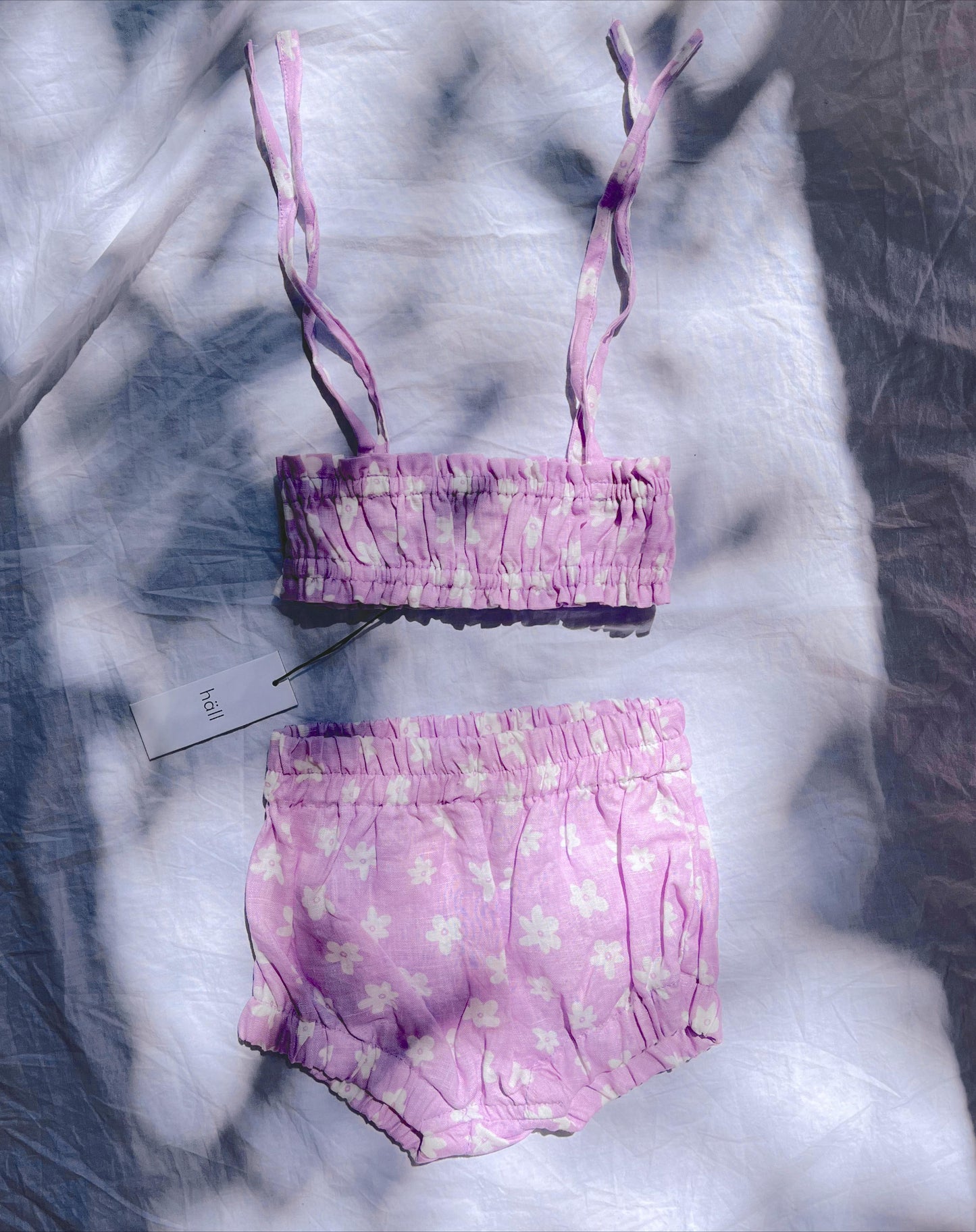 Della Crop | Daisy Lavender