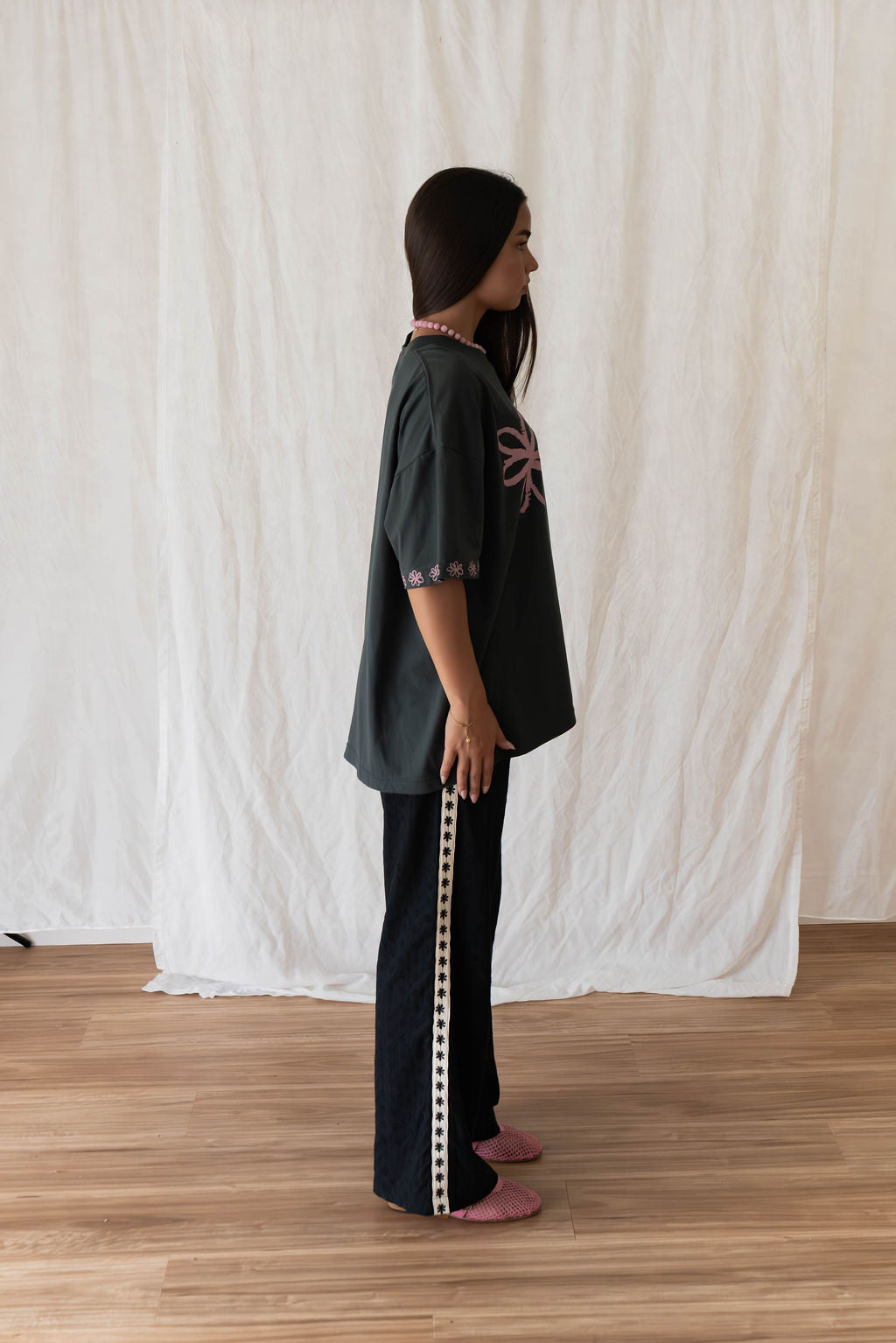 Bloom Tee | Charcoal