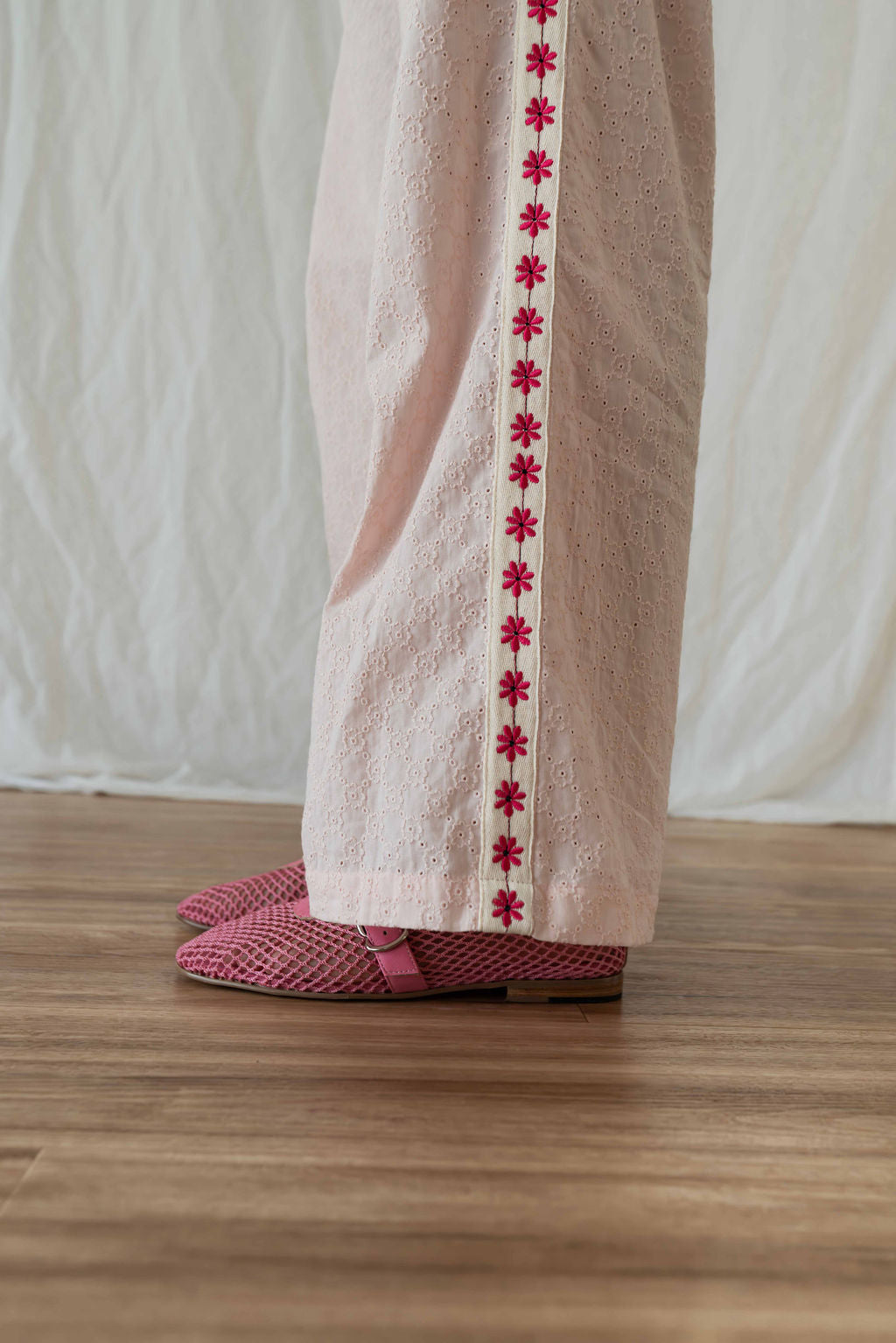 Bobbi Pant Broderie | Pink