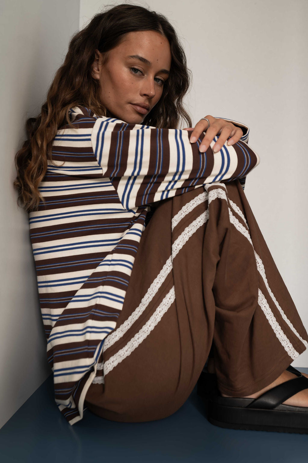 The Andi Long Sleeve | Stripe Blue/Brown