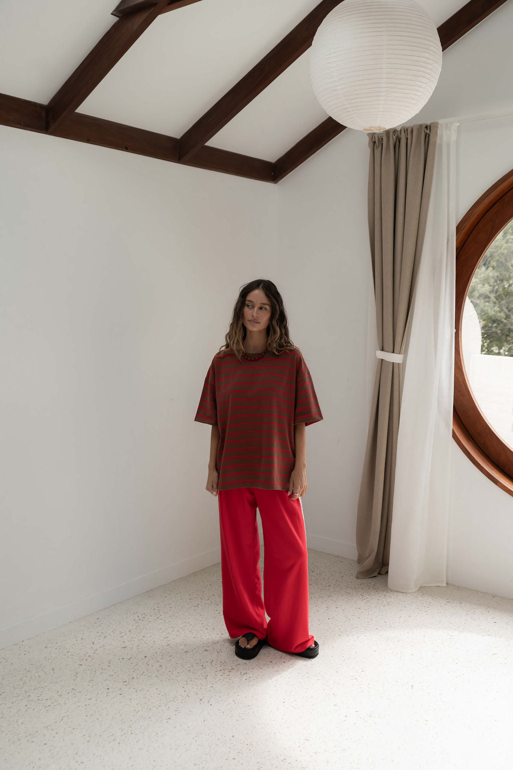The Scotti Tee | Stripe Red/Brown