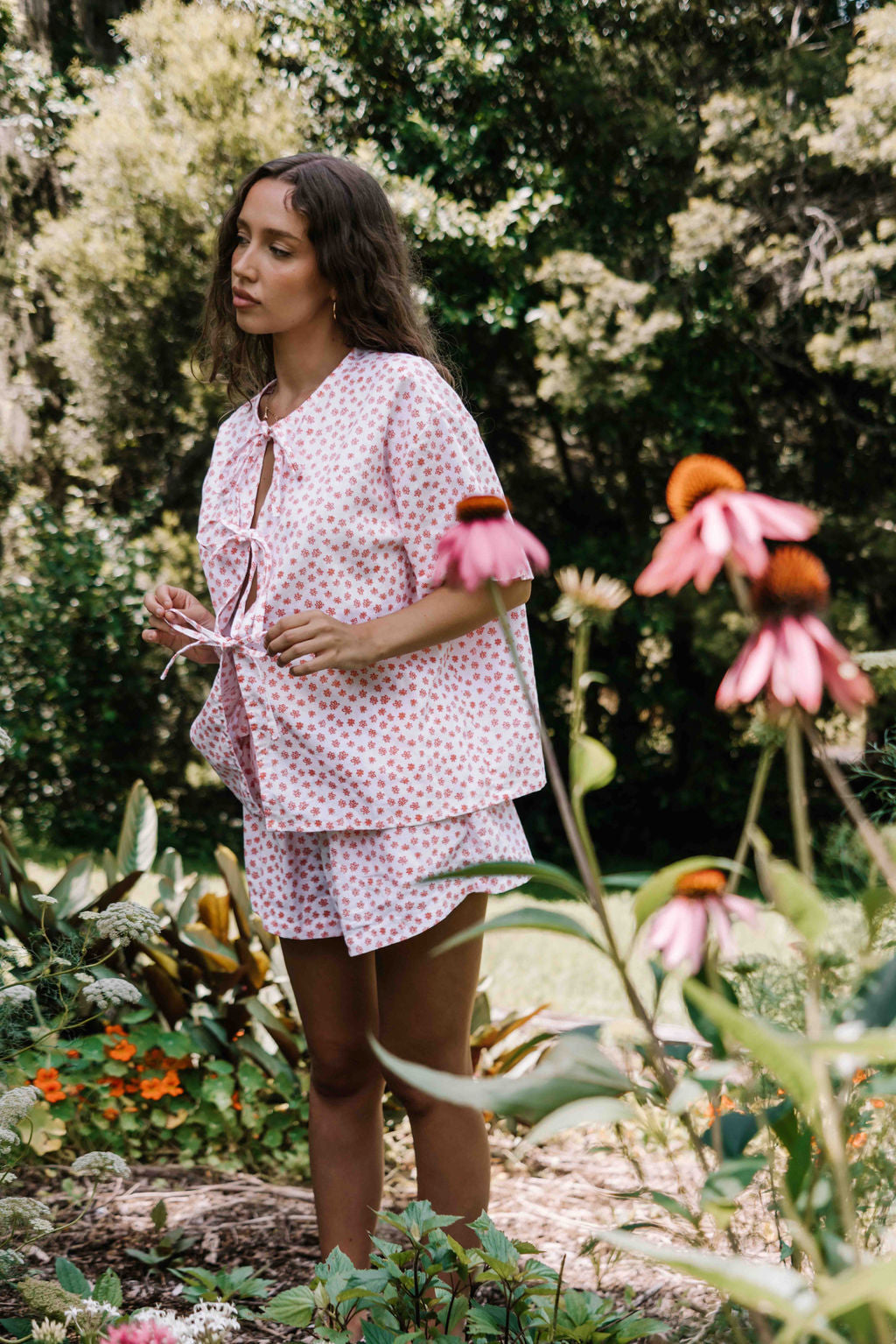 tie front blouse, boxy fit, centre front ties, sleeves to the elbow, small orange coral flower floral print, womens top